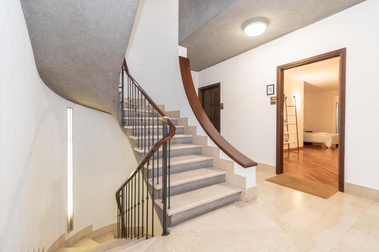 Appartamento Piazza Duomo - F&L Apartment Brescia Exterior photo