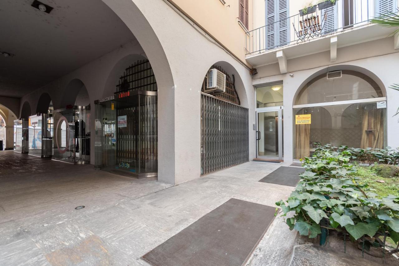 Appartamento Piazza Duomo - F&L Apartment Brescia Exterior photo